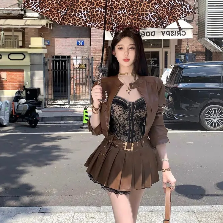 【感觉至上】显瘦气质时尚性感法式套装女秋季辣妹皮衣短外套百褶裙