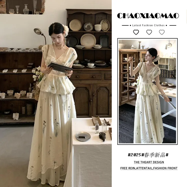 2025年夏季新款韩穿搭套装女时尚复古风气质仙美上衣半身裙两件套