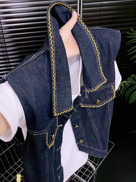 欧货气质高级感时髦牛仔无袖衬衫新款翻领百搭显瘦上衣女2025年夏