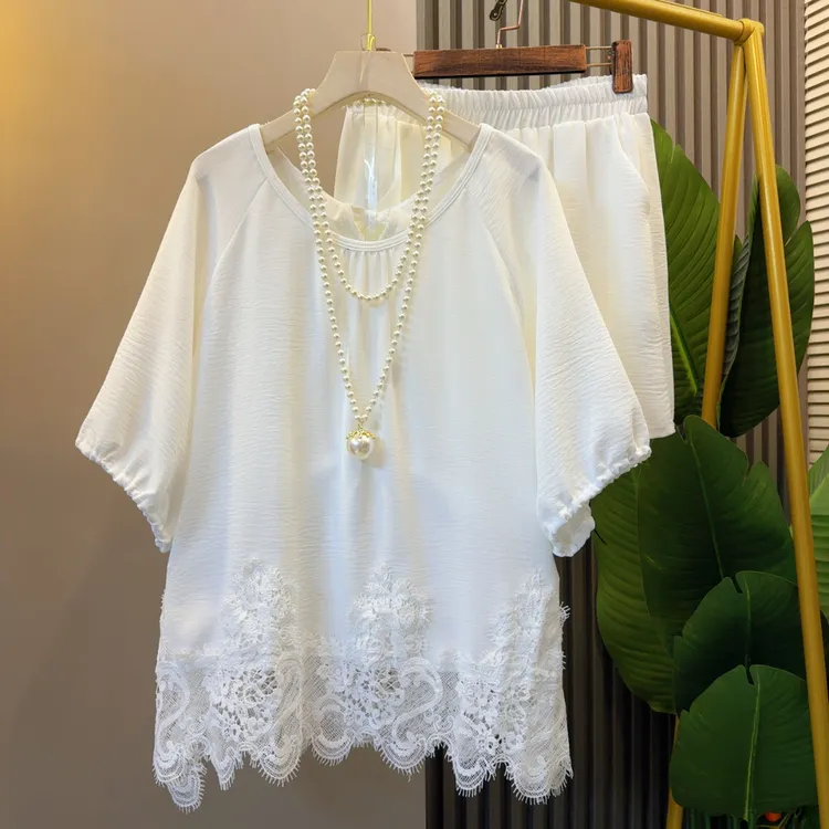 松弛感遮肉显瘦小众设计感镂空钩花套装洋气百搭妈妈装