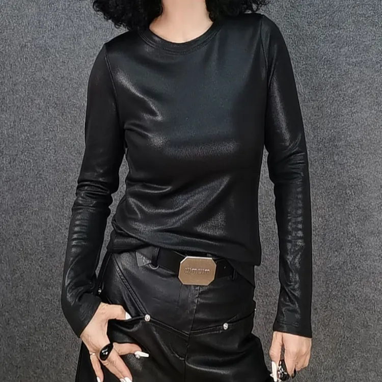 二姐家加绒圆领修身弹力加绒皮小衫