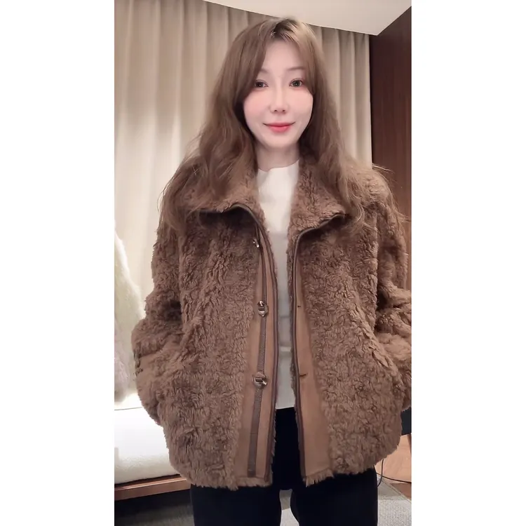 DEDM•STUDIO/气质重工宽松颗粒毛短款拉链羊毛外套2510WT/25960-1