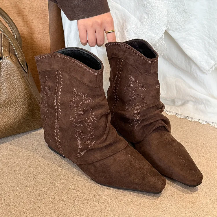 elingstudio 中古刺绣！复古棕方头内增高裤管靴女2025秋冬西部靴