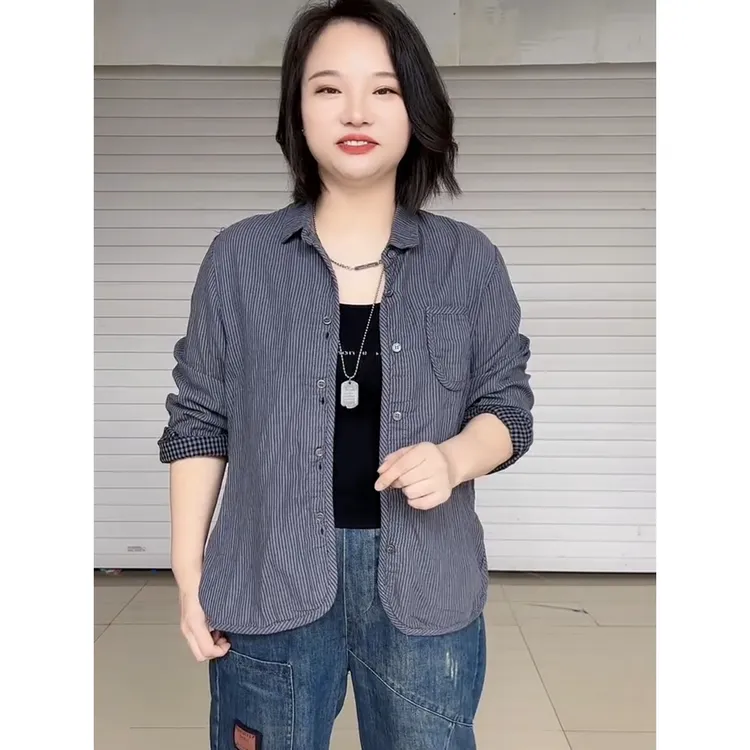 秋冬上衣女时尚洋气时髦细条纹开衫衬衫女翻领气质慵懒风百搭上衣