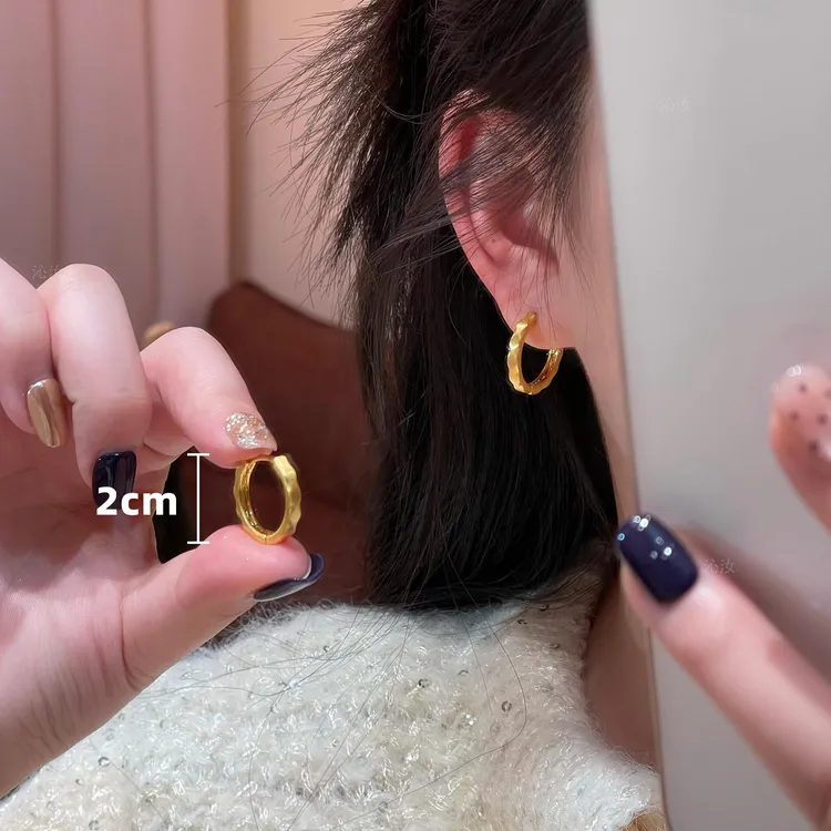 铜合金耳饰 轻奢金色耳扣小众小巧个性百搭气质简约耳环秋冬耳饰 