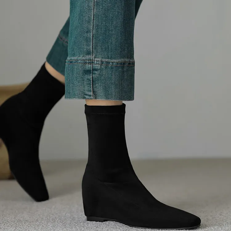四季通用胶粘尖头低跟弹力靴袜靴方头细跟女鞋显瘦时尚百搭英伦
