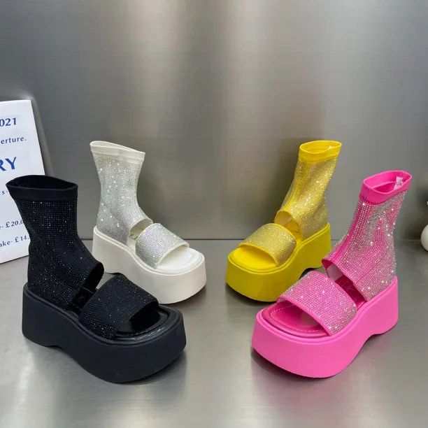 【8厘米】圆头平跟嘻哈风时尚休闲鞋百搭凉鞋女鞋弹力靴