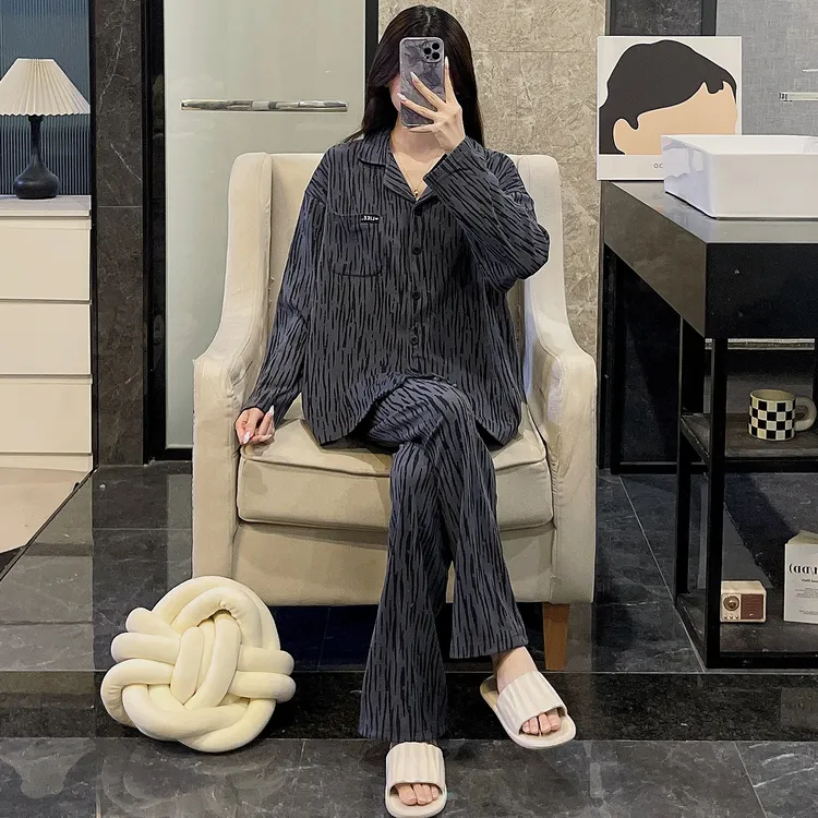 2025新款睡衣女春秋季长袖大码德绒可外穿恒温保暖斑纹套装家居服