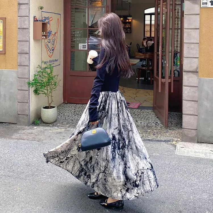 实拍国风水墨画拼接假两件连衣裙女春秋高级感气质绝美长裙子现货