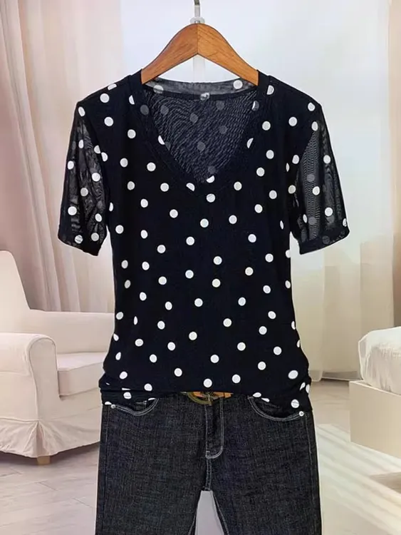 法式高级感夏季网纱黑白波点气质显瘦短袖V领透气T恤打底上衣1740