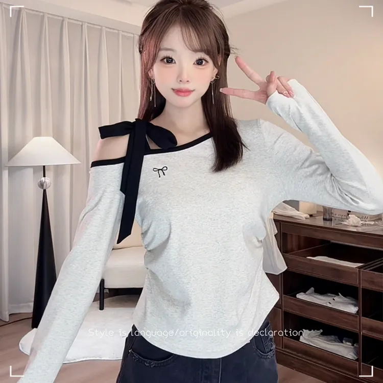 韩系绑带蝴蝶结刺绣纯欲斜肩长袖T恤女露肩设计感收腰显瘦短上衣