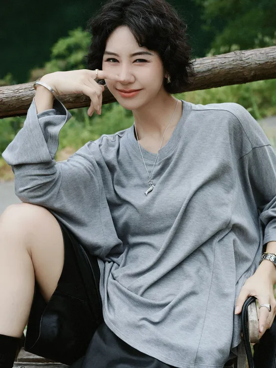 TT设计师【风信子】日系高级感松弛天丝羊毛蝙蝠袖长袖T恤TT190943