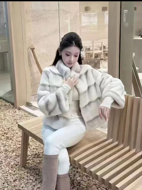 龙猫立领新款毛毛外套短款高级保暖时尚贵气冬季休闲2532