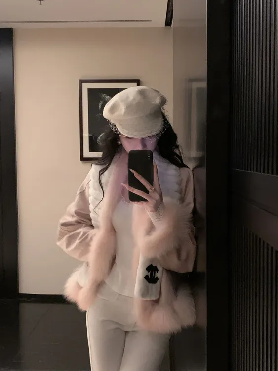 【雅乔定制】玉面奶芙 狐狸毛领麂皮绒派克鹅绒服外套DYDD-25070158