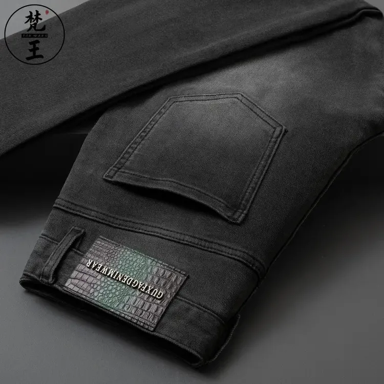 新款秋冬牛仔裤男轻奢弹力尼纳灰欧版修身小直筒休闲百搭时尚长裤