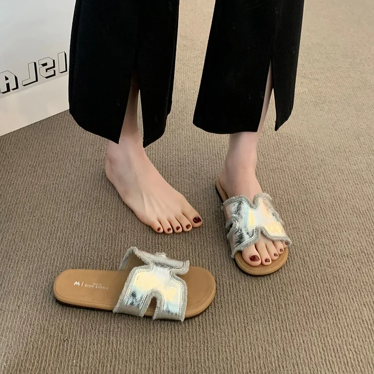 韩版港式流苏勃肯鞋凉拖鞋女2025夏季外穿平底软底度假一字拖沙滩