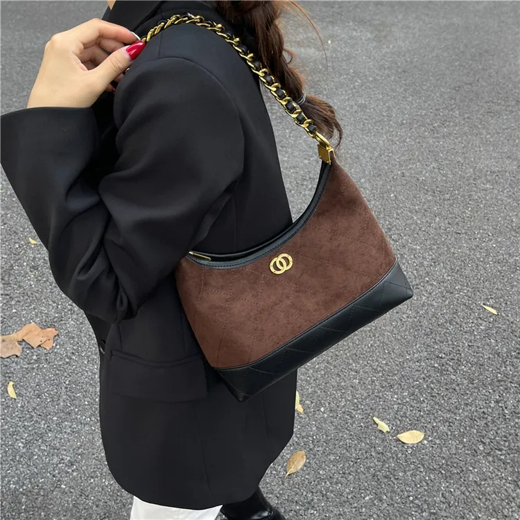 2025冬季新款纯色撞色耐磨轻奢缝线腋下包女防盗条纹菱格链条包