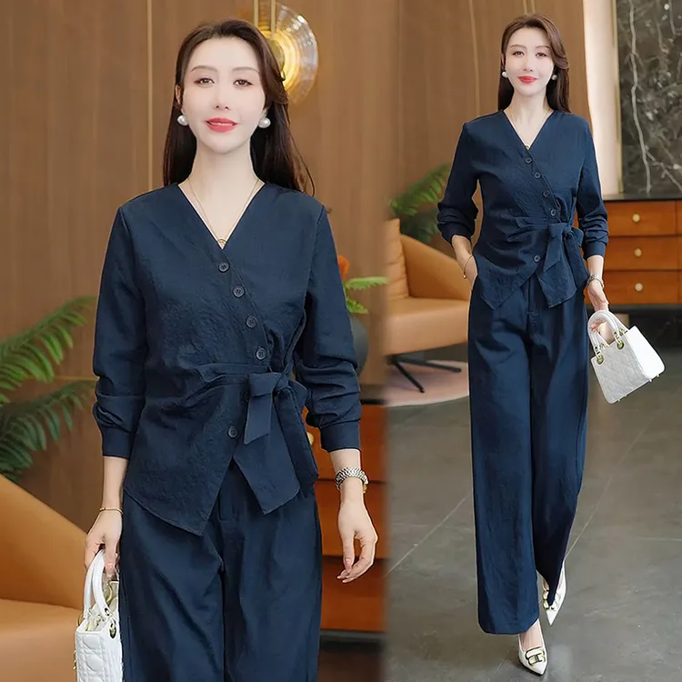时尚套装女2025秋季新款减龄洋气收腰春秋大码女装复古长袖两件套