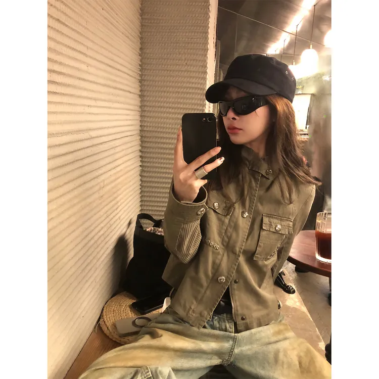 留下 1992 克某星同款重工水洗短款上衣女百搭显瘦韩版夹克外套女