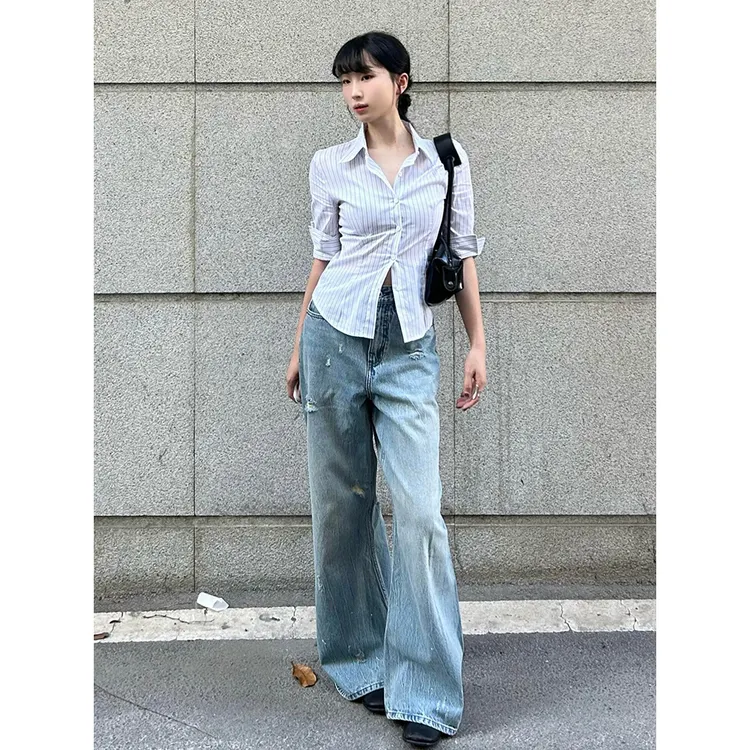 时尚纯欲设计感小众翻领条纹衬衫女修身显瘦七分袖百搭上衣新款秋