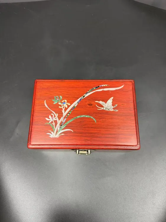 HHL兰花蝴蝶螺钿榫卯工艺首饰收纳盒尺寸:20*13.5*8.5CM