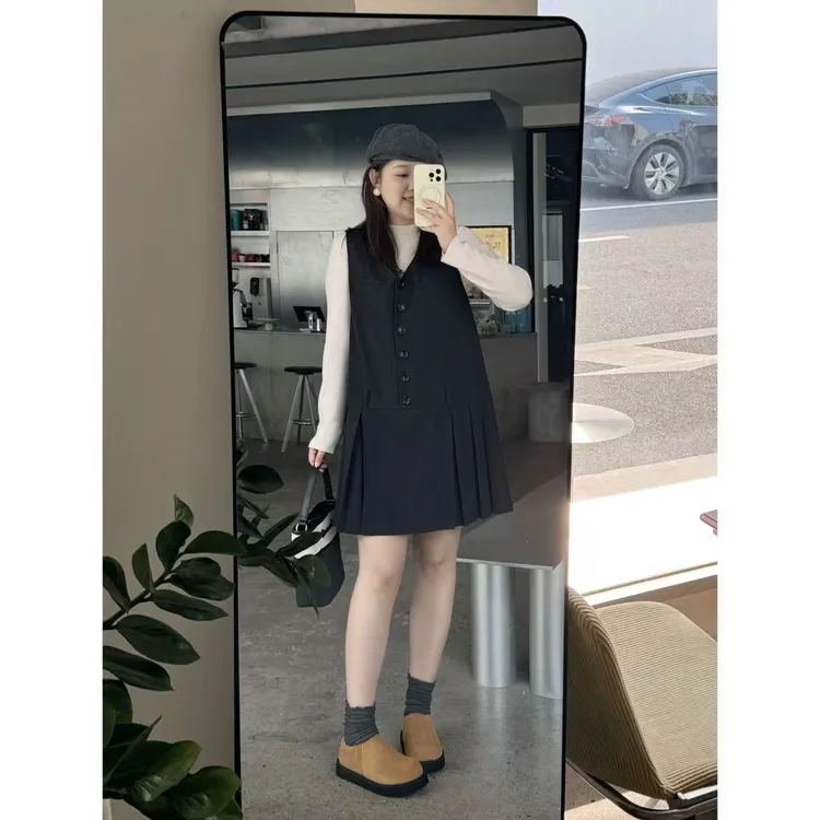 晶咕佳佳【罗马心事】毛呢捏褶带扣V领马甲连衣裙显瘦气质时尚复古