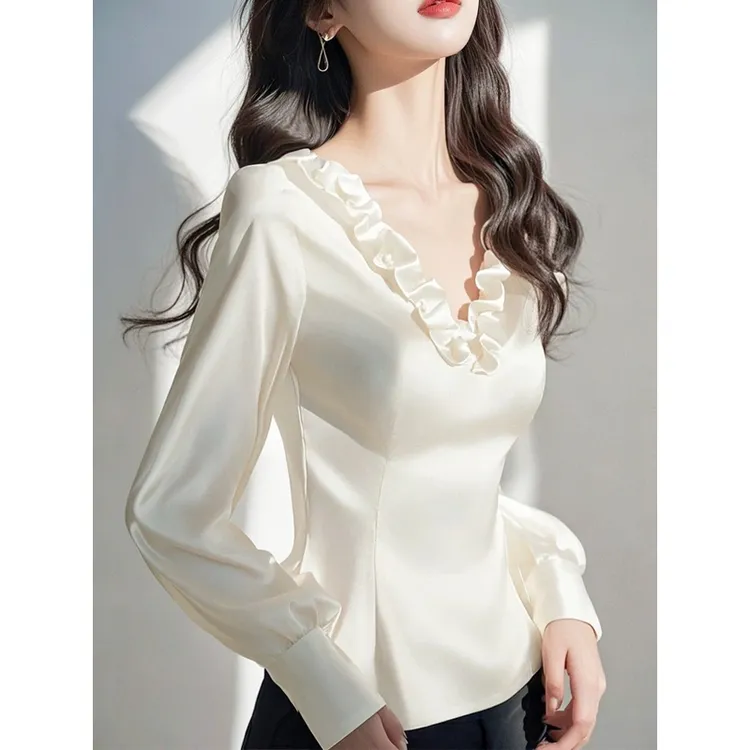 法式气质木耳领上衣女2025春季高级感轻奢独特超好看白色缎面衬衫