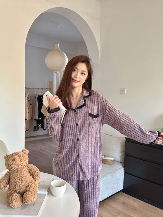 磨毛保暖睡衣女秋冬薄绒蕾丝气质小香风女士紫色可外穿家居服套装