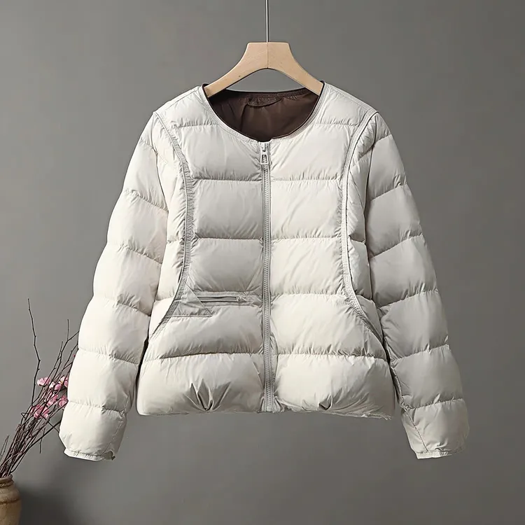时尚圆领羽绒服女2025冬季新款轻薄显瘦百搭保暖女士