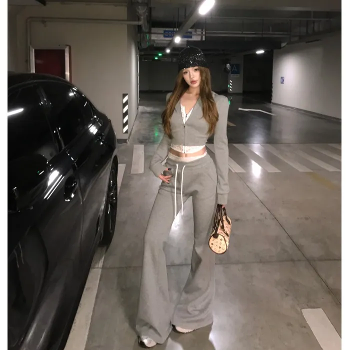 拼接蕾丝假两件辣妹连帽卫衣外套女秋季套装微喇叭裤休闲裤两件套