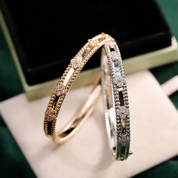 合金手镯 合金手镯轻奢金色时尚百搭万花筒饰品小众窄版马裤手镯