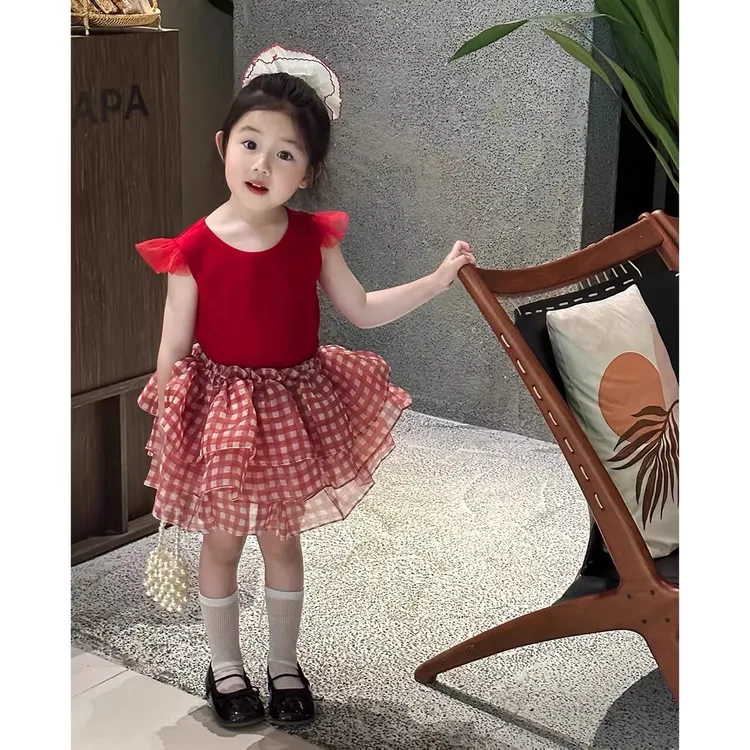 女宝夏季蓬蓬短裙背心套装2025新款小女孩韩系甜美半身裙夏两件套