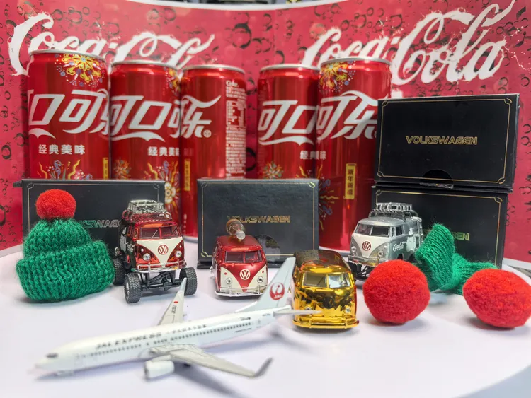 龙年限定1/64大众冬瓜车电镀黄