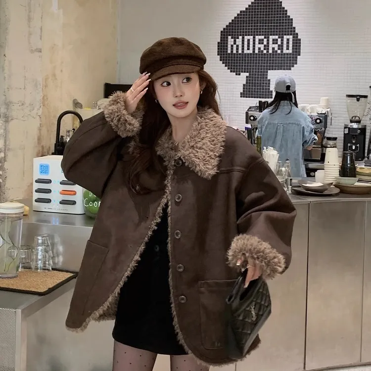 双面穿环保皮毛一体外套女中长款冬季2025新款羊羔毛加厚复古皮衣
