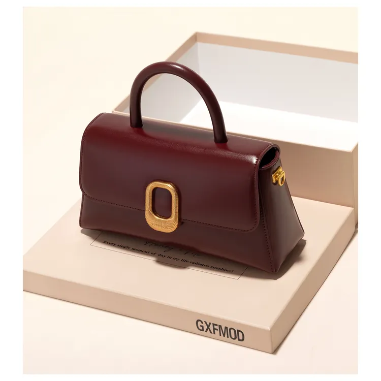 GXFMOD新品轻奢复古牛皮手提小方包2025秋冬洋气新娘包红色结婚包