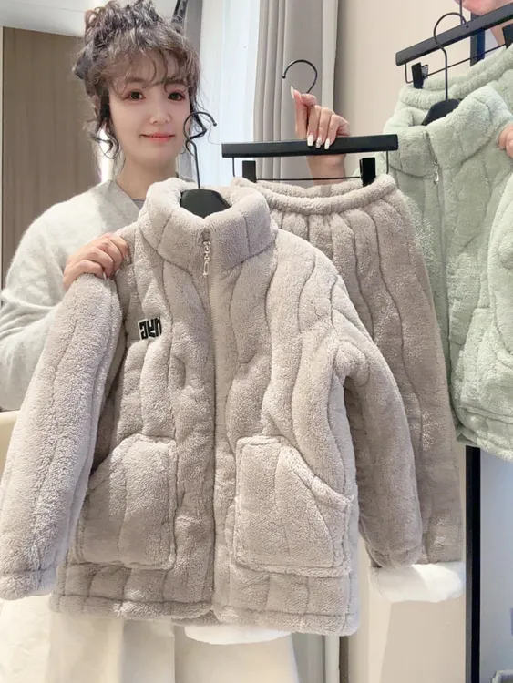 儿童睡衣新款冬季男童女孩拉链三层夹棉加绒加厚家居服可外穿