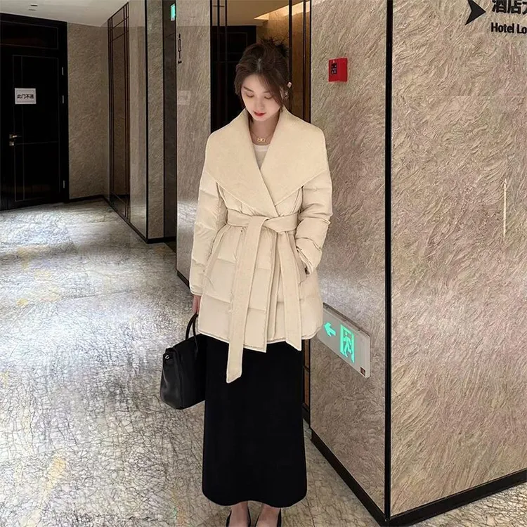 2025冬时尚夹棉加厚大翻领棉服外套棉衣冬季新款女冬装