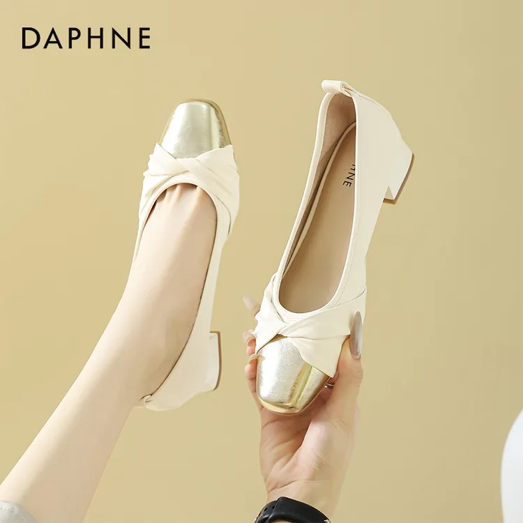 达芙妮粗跟高跟鞋女2025秋季新款绝美小跟鞋配裙子气质法式单鞋