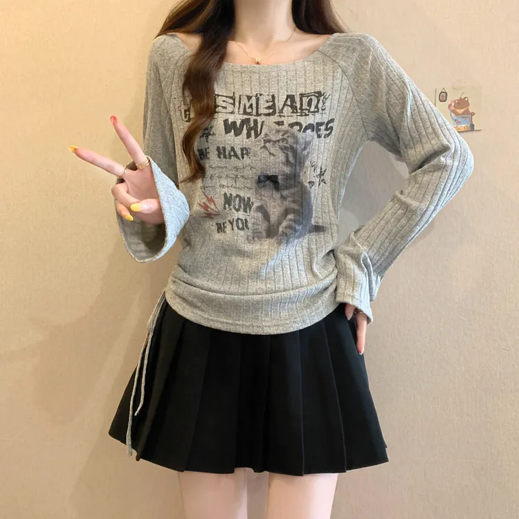 大码美式复古印花正肩长袖T恤女春秋胖妹妹遮肚显瘦修身抽绳上衣