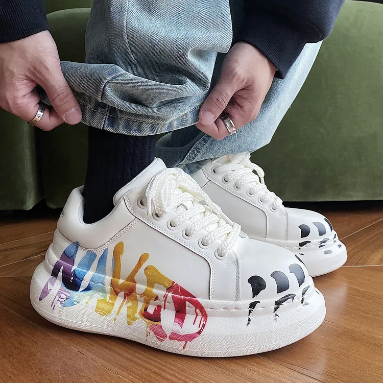 厚底涂鸦小白鞋男2025新款运动休闲鞋小众原创擦色板鞋增高面包鞋