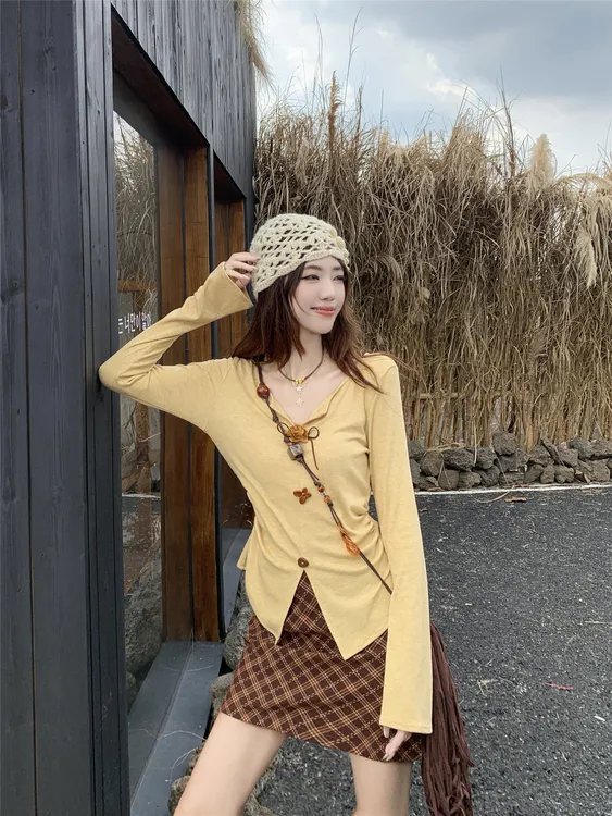 复古高级感气质修身长袖T恤格子A字半身裙女2025秋季新款时尚套装