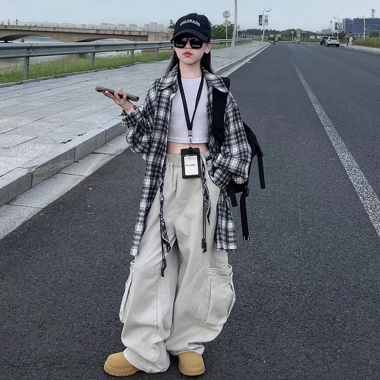 女童套装2025新款春秋款又酷又飒中大童格子衬衫工装裤两件套炸街