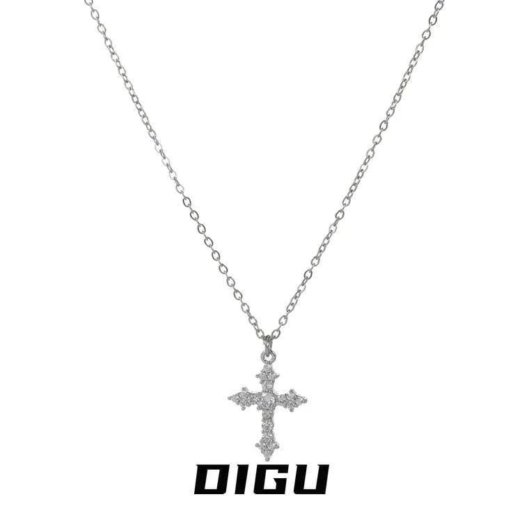嘀咕家 铜合金项链 精致满钻十字架吊坠项链女轻奢百搭锁骨链颈链