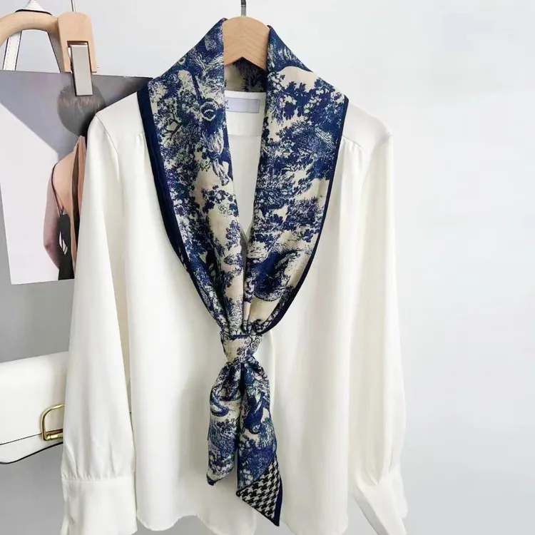 千鸟格小围巾秋冬保暖护颈丝绒双面双层百搭高级感装饰丝巾领巾