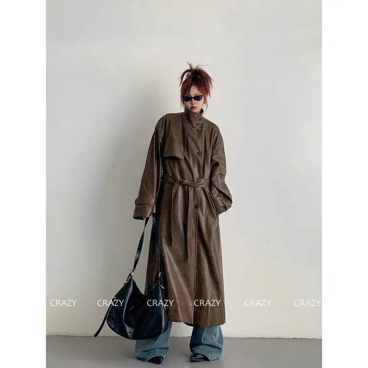 2025新款英伦慵懒风休闲宽松棕咖色收腰立领长款pu皮风衣外套女