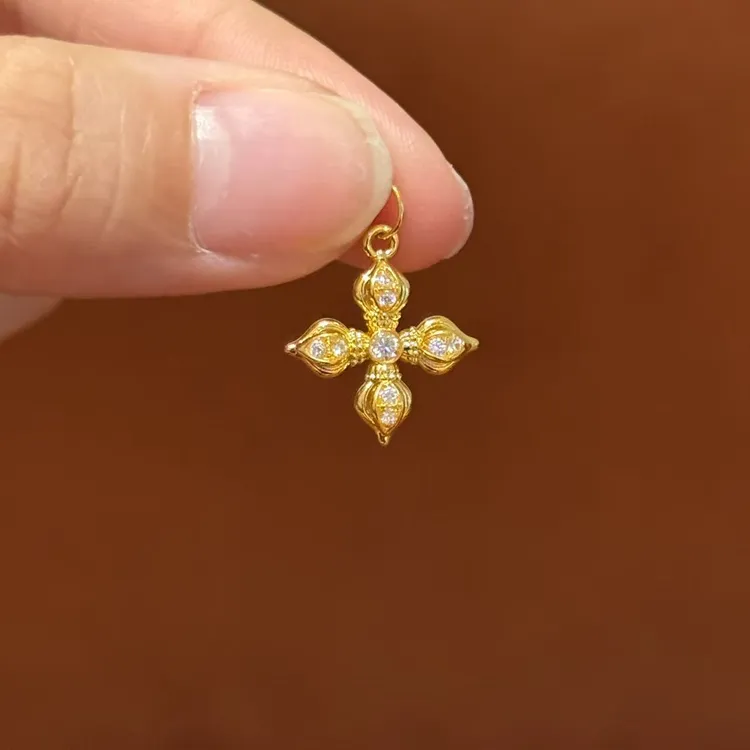 贝贝黄金 足金999 十字金刚杵 十字架 点钻 圆环 5D工艺 4248