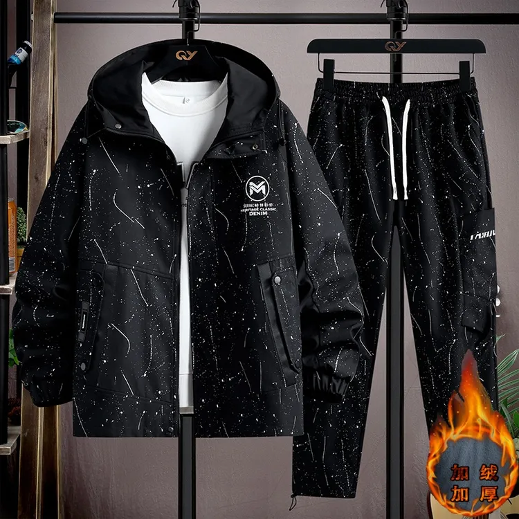 男士秋冬季加绒加厚夹克男套装保暖外套连帽时尚休闲运动