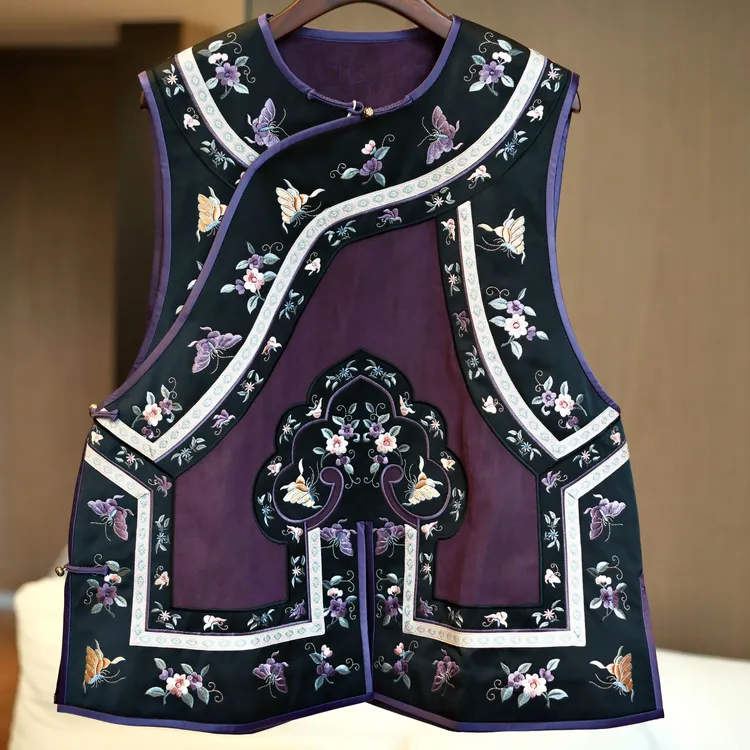 泽一『蝶岚』国风新中式珍藏重工织锦马甲桑蚕丝日常刺绣百搭显瘦