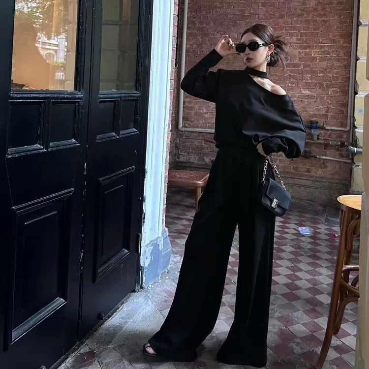 2025气质款斜肩休闲运动套装 高腰阔腿裤简约长袖