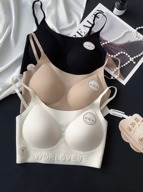 （粉底液隐形衣）新款无痕一片式聚拢防外扩无痕内衣美背